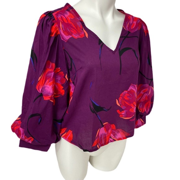 Lot of 2 Womens Tops Small Floral V Neck Poof Sleeve Ruffle Round Purple Red - Picture 3 of 12